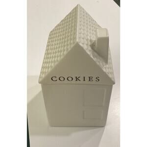 Hearth and Hand Magnolia Stoneware White House Shaped 9” Cookie Jar 2018